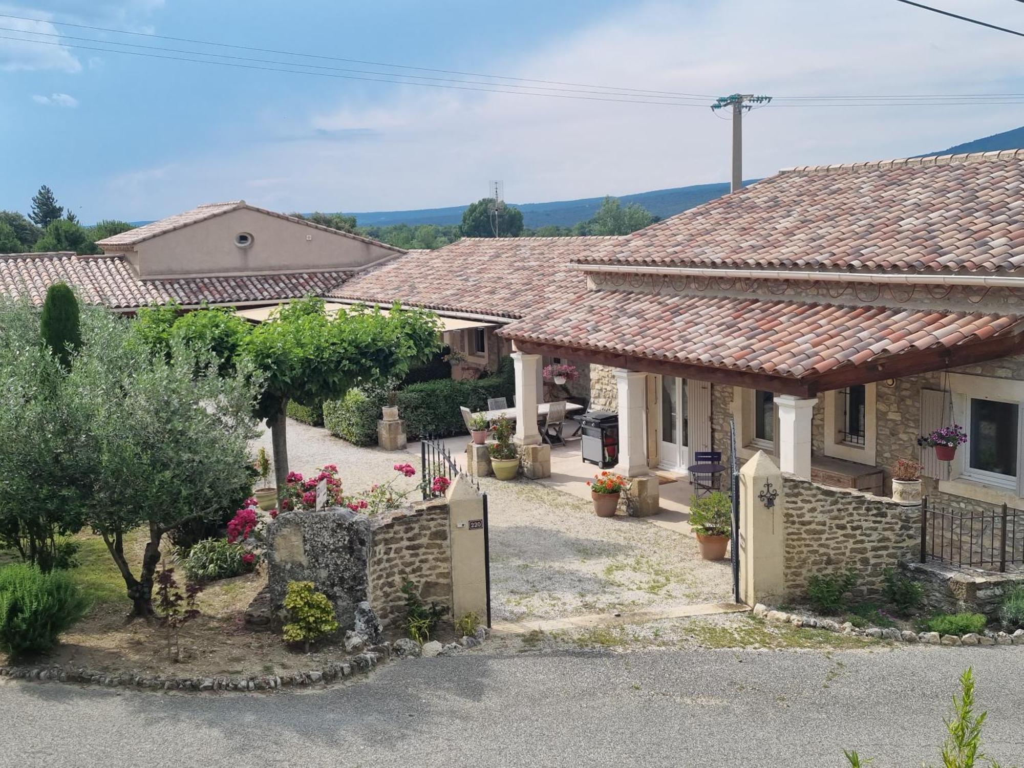 La Fanette Otel Montbrison-sur-Lez Dış mekan fotoğraf